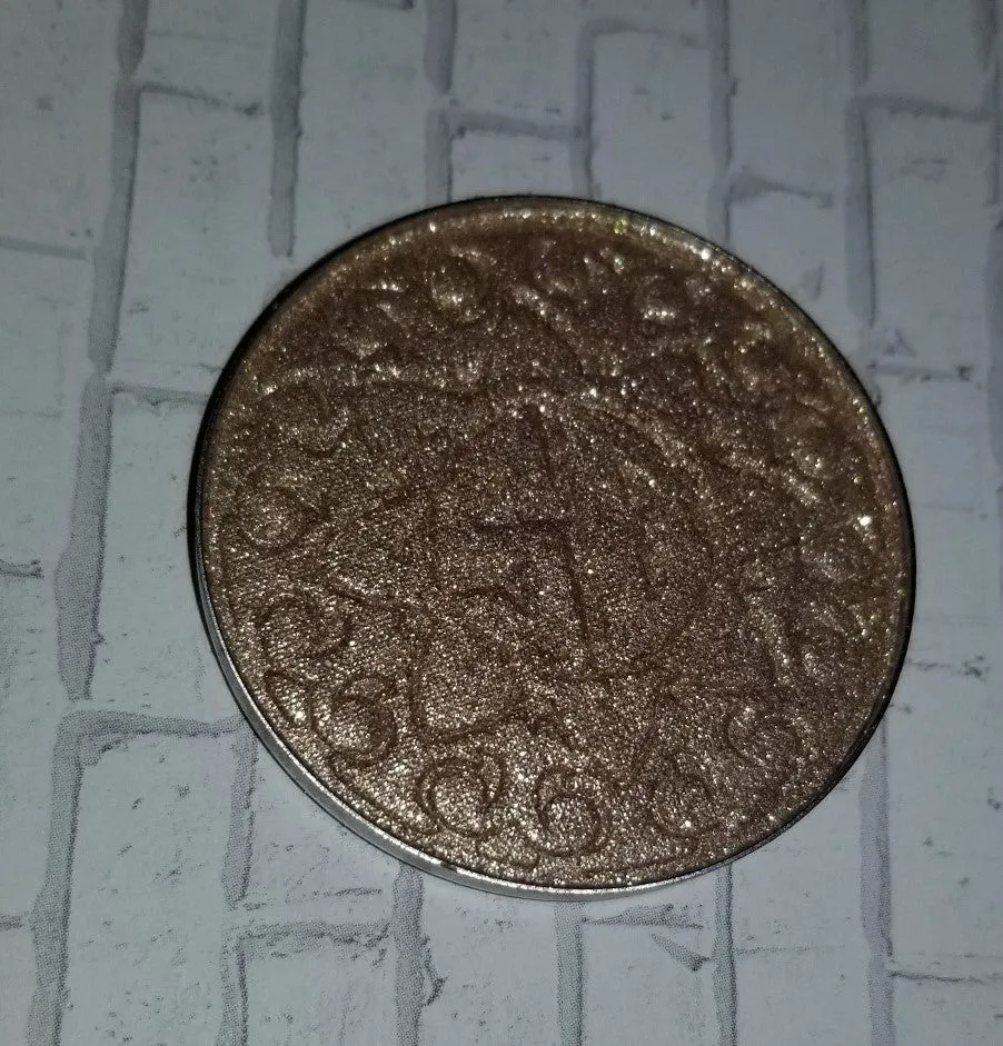 Cinnabon Pressed Highlighter