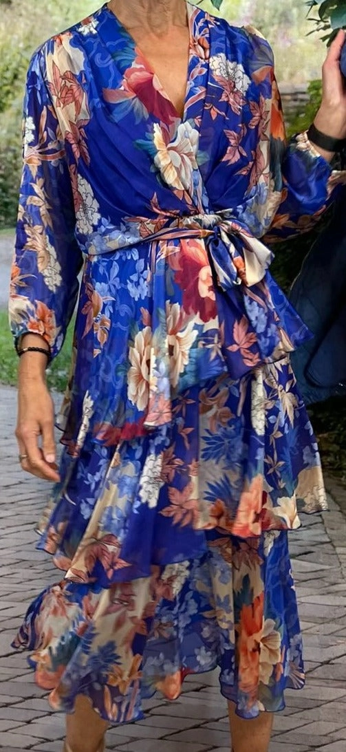 Dress Cross Over Neckline Long Sleeve