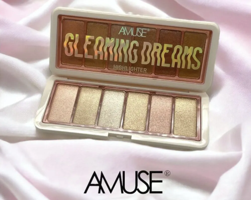 Gleaming Dreams Highlighter Palette: Illuminate Your Beauty