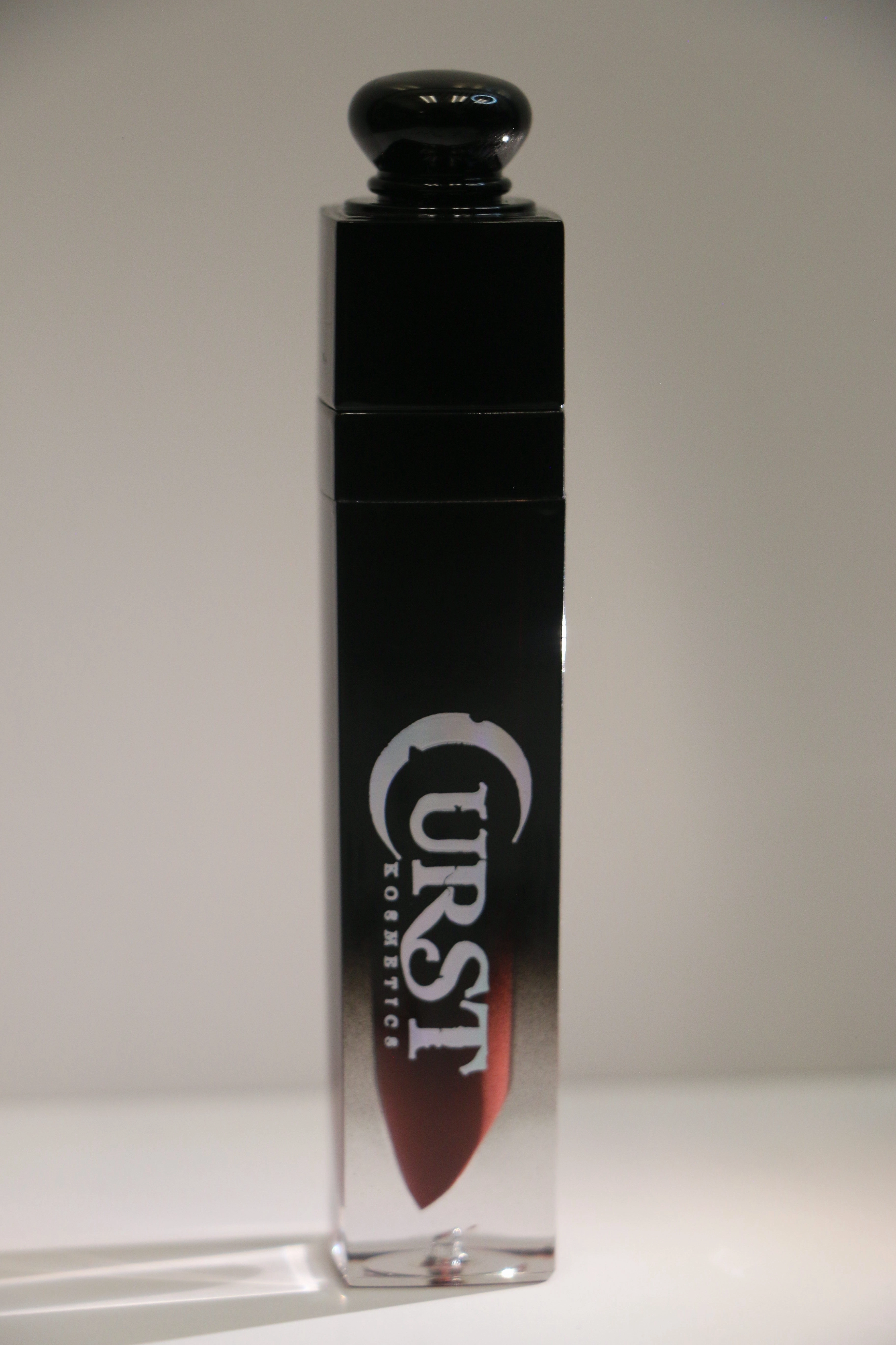 Lip Gloss Potion - Vampires Blood From Curst kosmetics