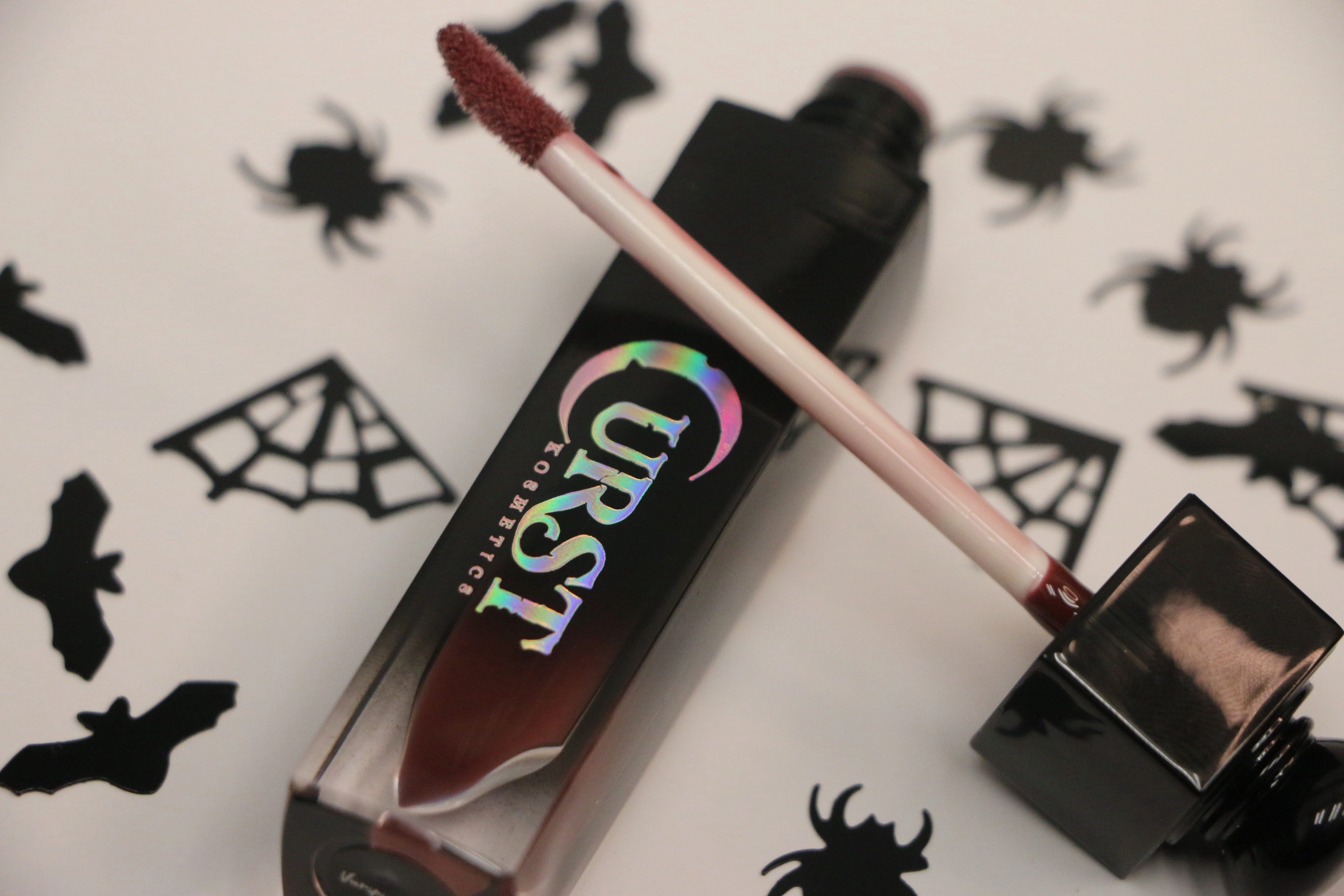 Lip Gloss Potion - Vampires Blood From Curst kosmetics