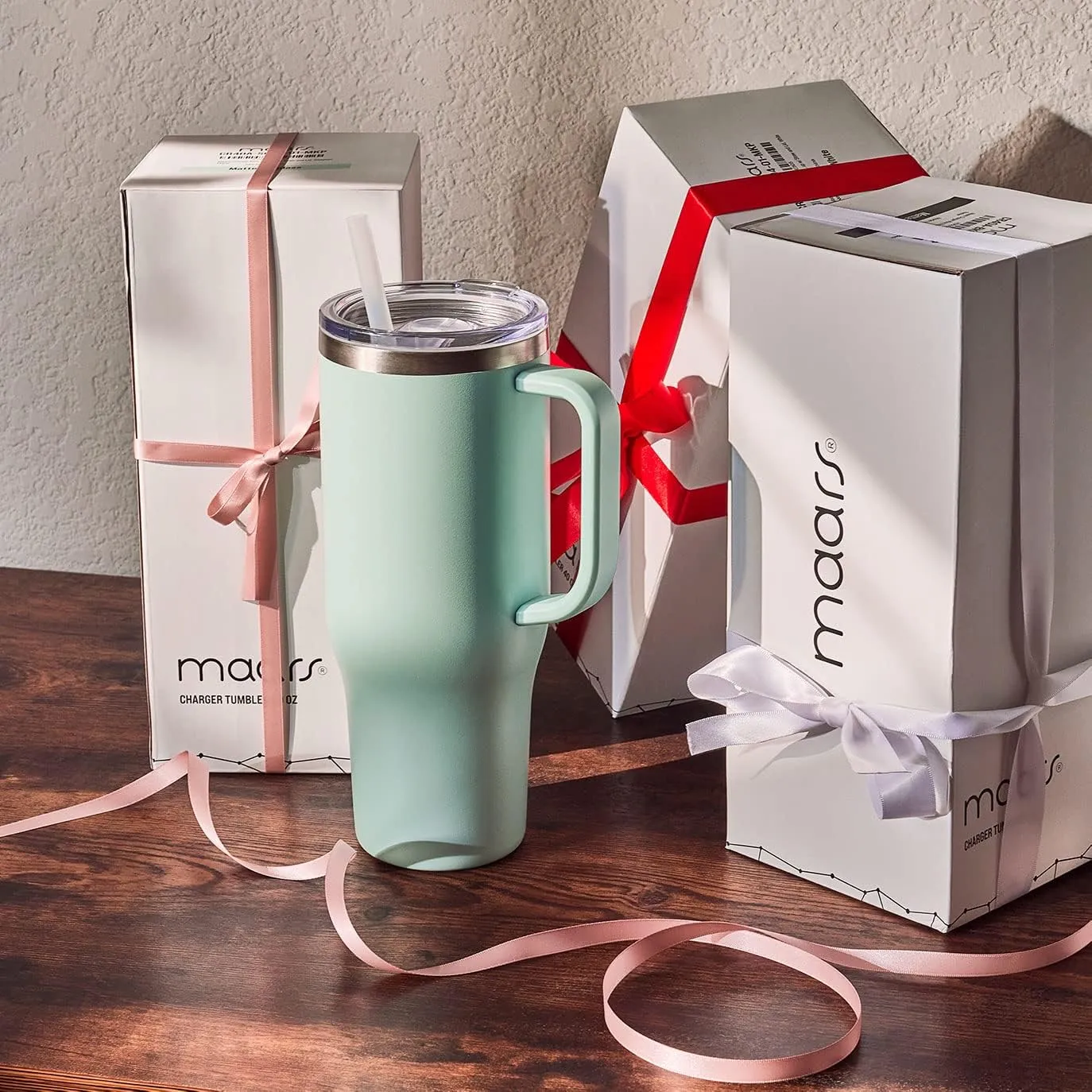 Maars Charger 40oz Insulated Travel Mug Tumbler with Handle | Double Wall Vacuum Sealed Stainless Steel Cup w/Straw and Lid, Blush Rose