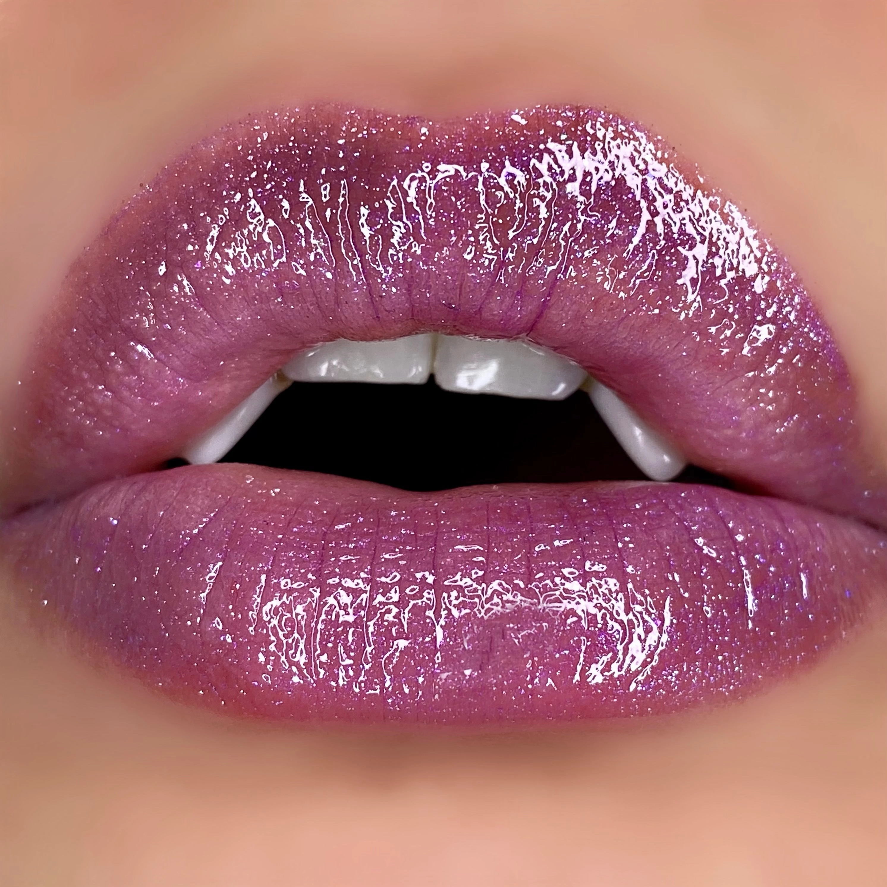 Shimmer Lip Gloss Potion - Magic From Curst kosmetics
