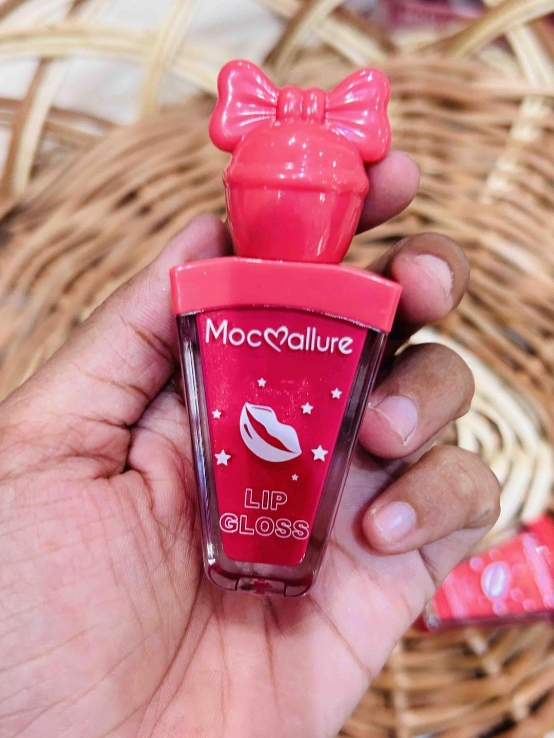 Unbeatable Lipgloss Color) Of Cute Lipgloss Style Pigment  (Random High Mocallure Bow Pack  Happy customers 6